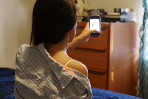 Sexting 1024x683 (1)